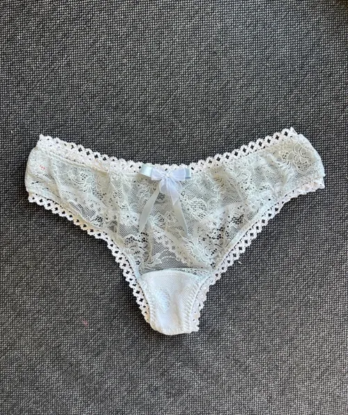 Tanga en dentelle de Calais bleu gris - vue alternative